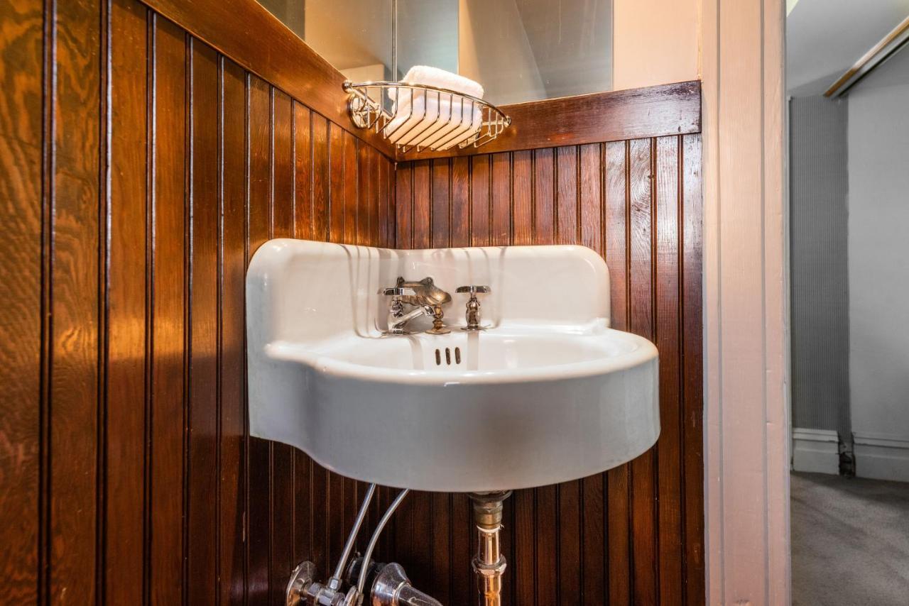 Seattle Gaslight Inn מראה חיצוני תמונה