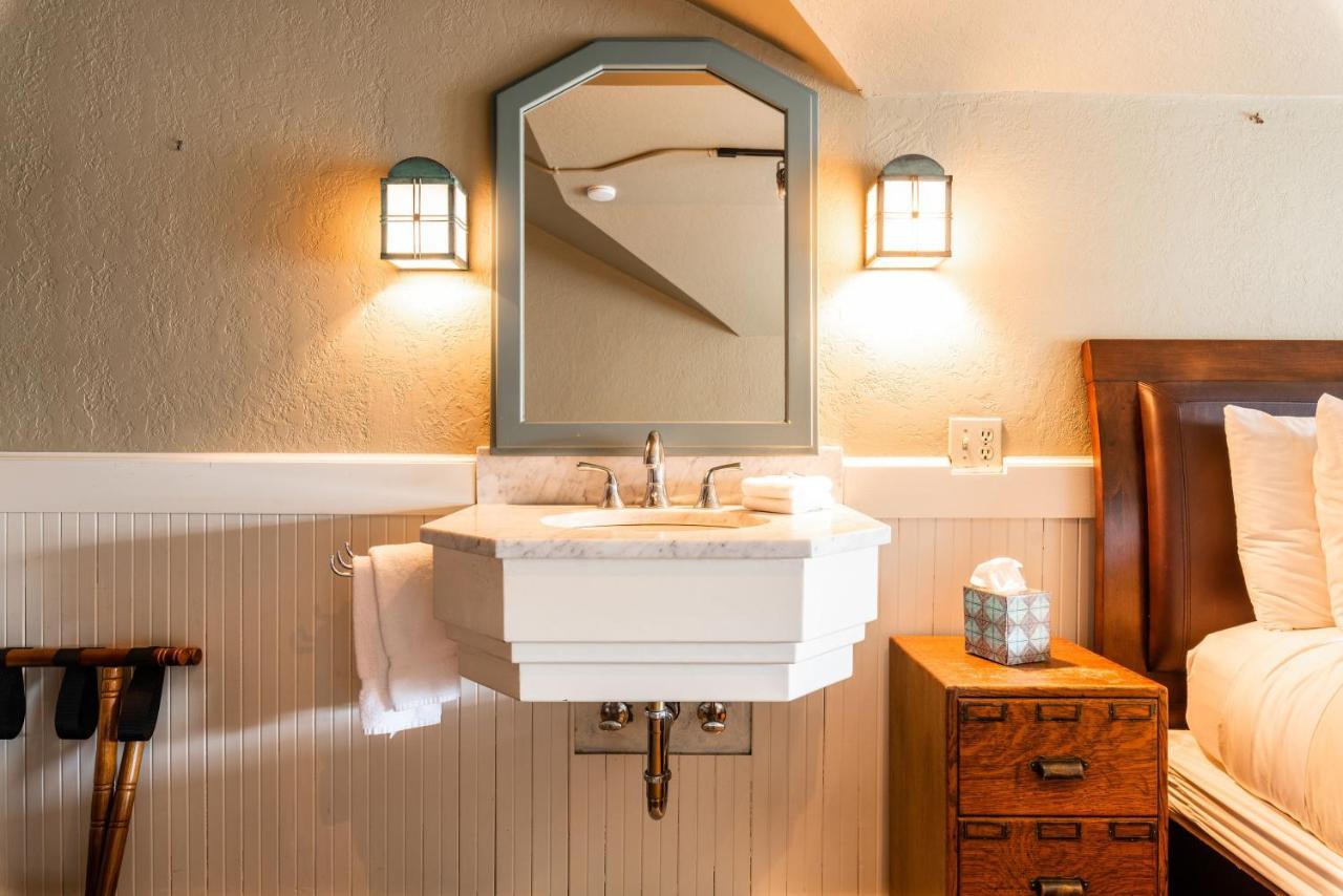 Seattle Gaslight Inn מראה חיצוני תמונה